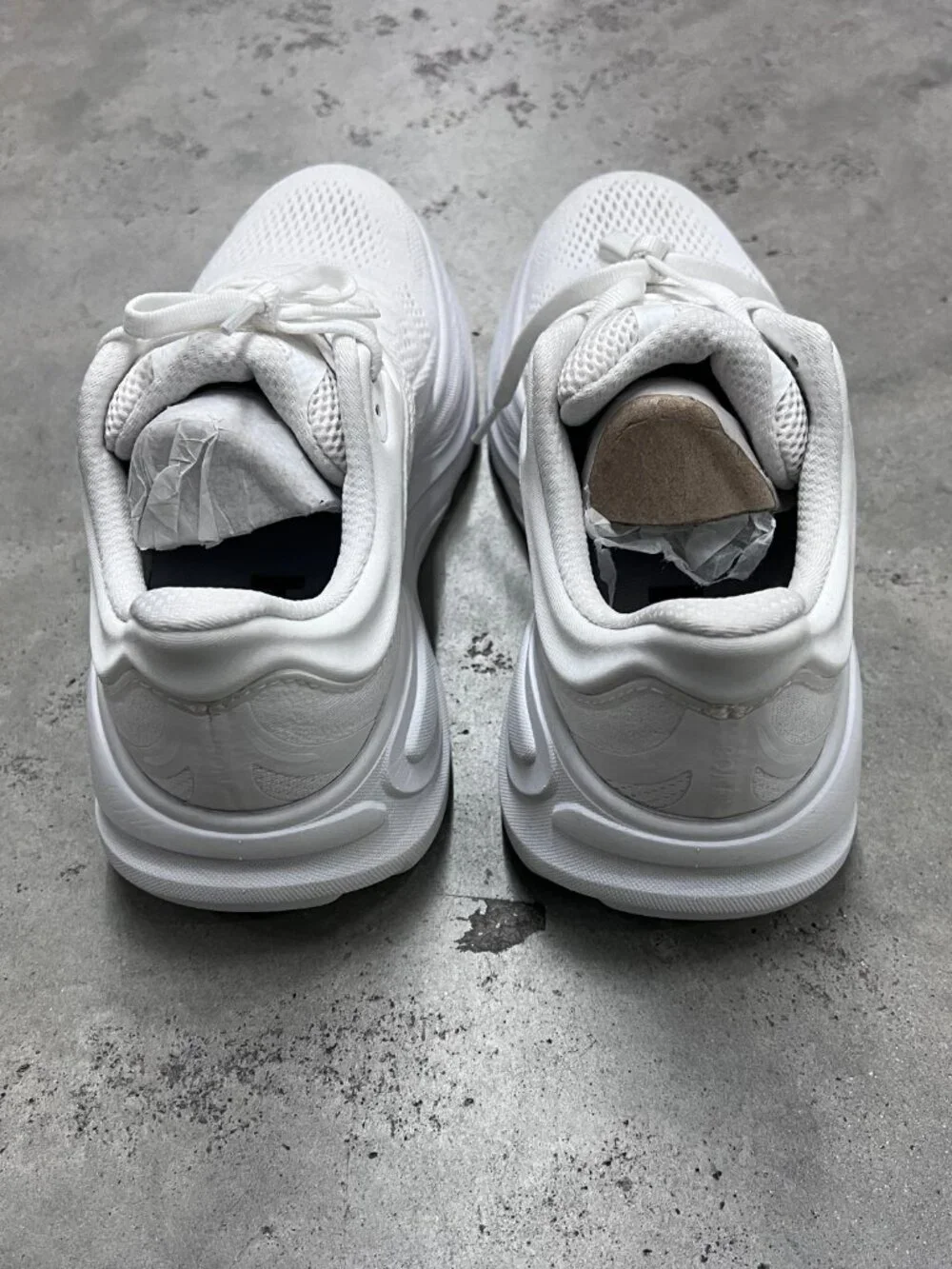 Hoka One One Bondi 9 White Running Shoe's Women's Size 6 1162012/WWH - Used